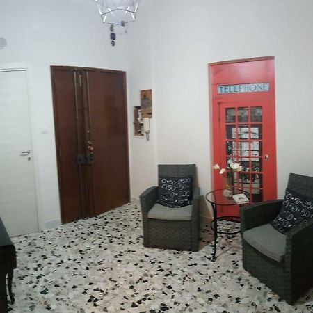 Edelweiss Bed & Breakfast ซาแลร์โน ภายนอก รูปภาพ